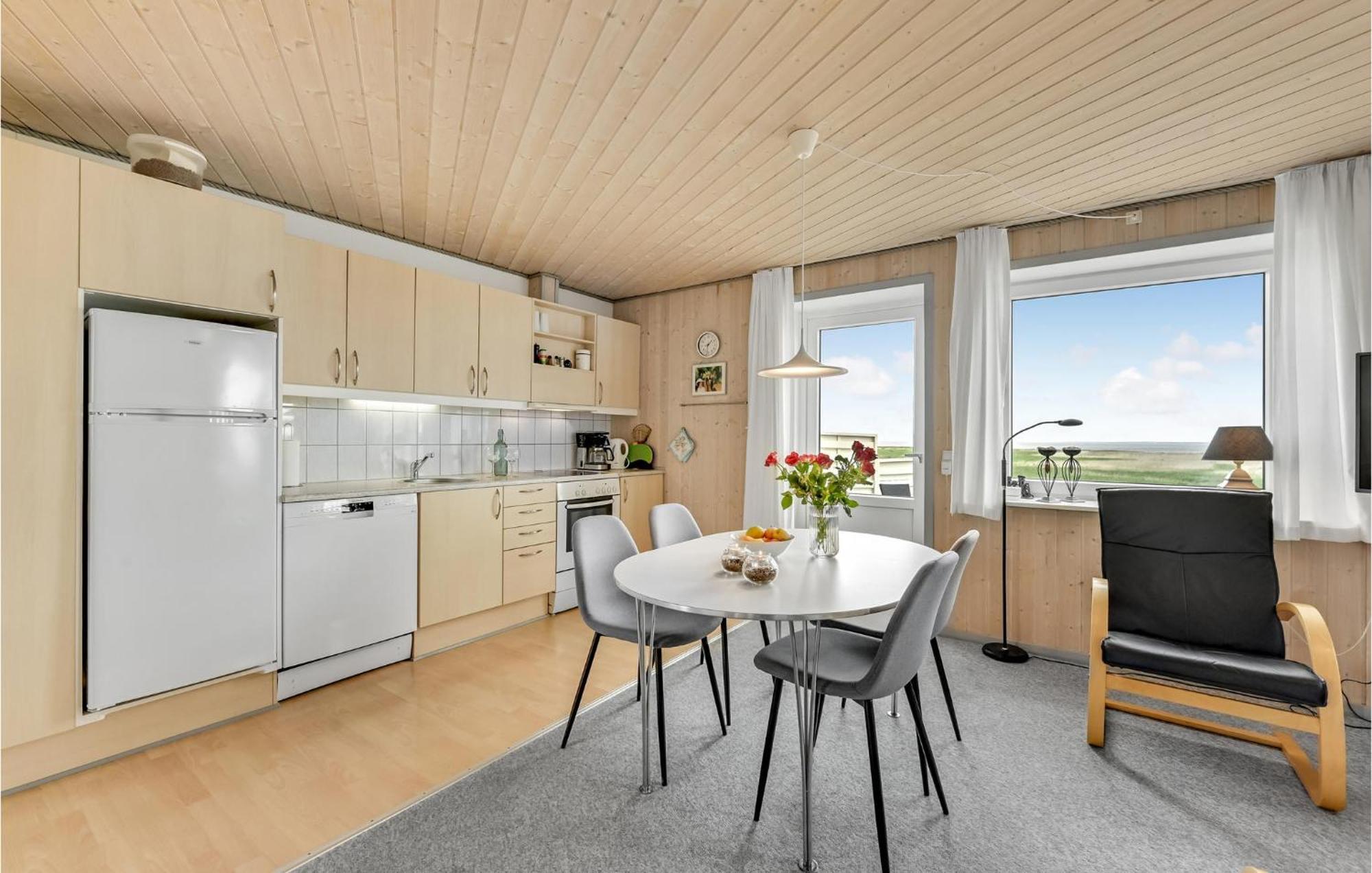 Lovely Apartment In Hvide Sande With Kitchen Havrvig Exterior foto